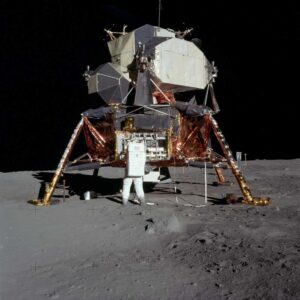 52 Interesting Apollo-11 Facts about Rocket, Mission History - INVENTgen
